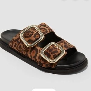Universal thread “Collin” leopard slide sandals; size 9; NWT